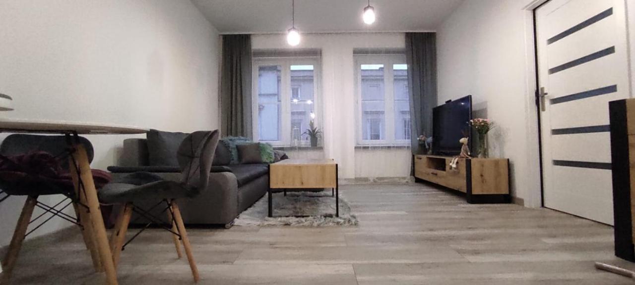 City View Tolstoja - Klimatyzacja Świdnica Dış mekan fotoğraf